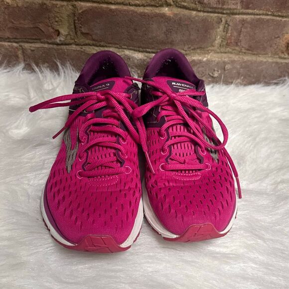 Brooks Ravenna 9 Womens Running Shoes - US 9 B Pink / Purple - Picture 2 of 10